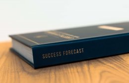 Lifestyle of Business Shop_Success Forecast 1